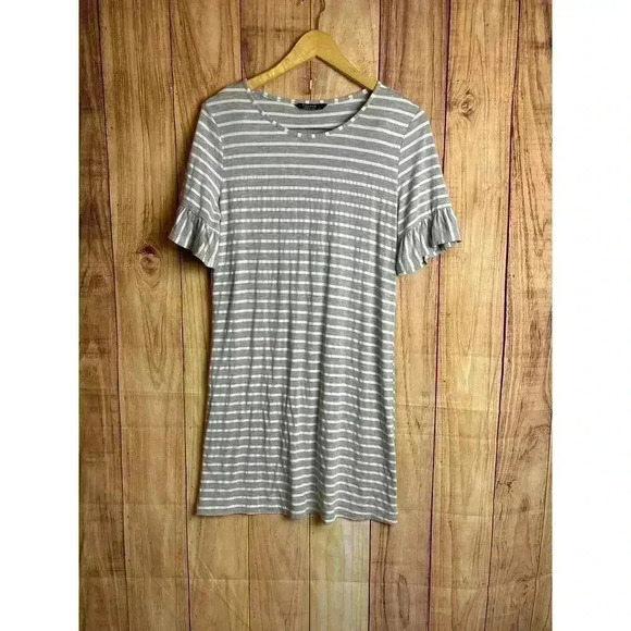 Beyove Stripe Gray and White Ruffle Sleeve Jersey Knit Dress Women's Size S - Picture 2 of 9